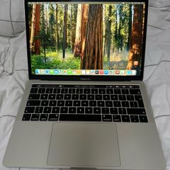 2019 MacBook Pro 13" I7 16/512gb