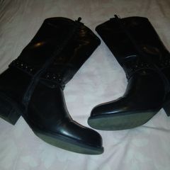 Cowboy boots
