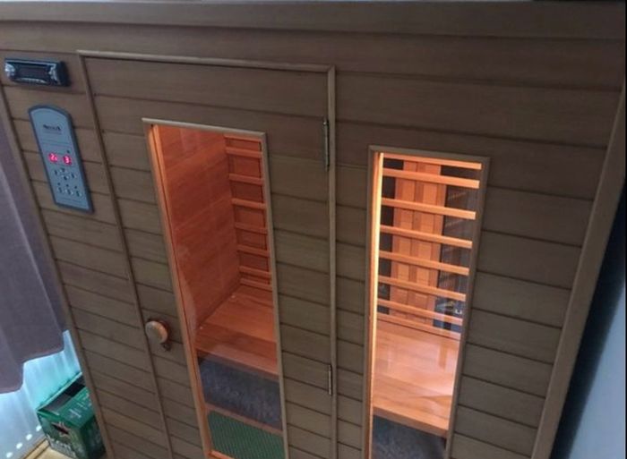 Medicos Infared Sauna - 3 Person