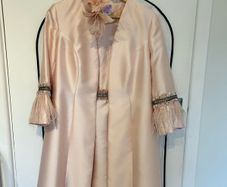 Mother of bride outfit.