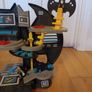 Batman Imaginext DC Super Friends Playset Batcave Showdown Image 2