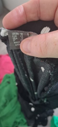 clothes  different  sizes