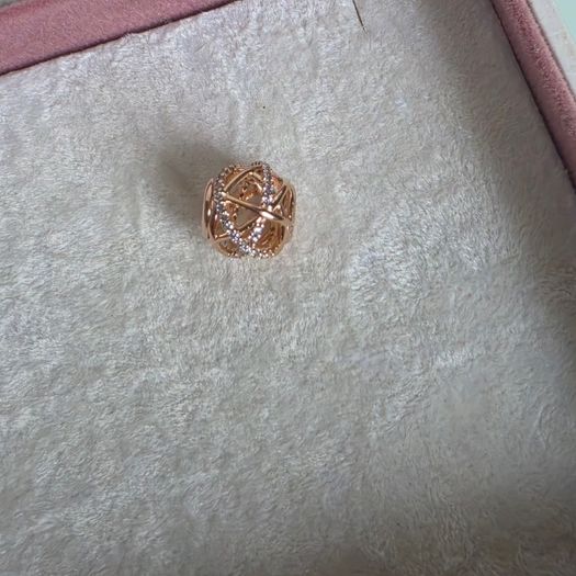 Pandora sparkling polished lines charm rose gold 14 plated perfect condition