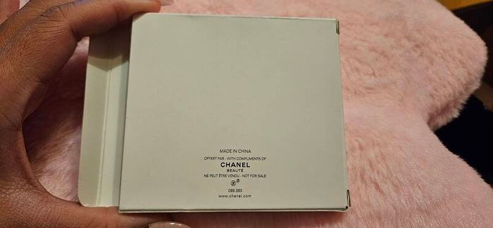 Chanel Double Sided Pocket Mirror with Chanel Pouch