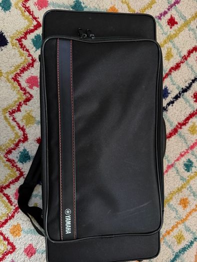 yamaha alto saxophone with case and stand