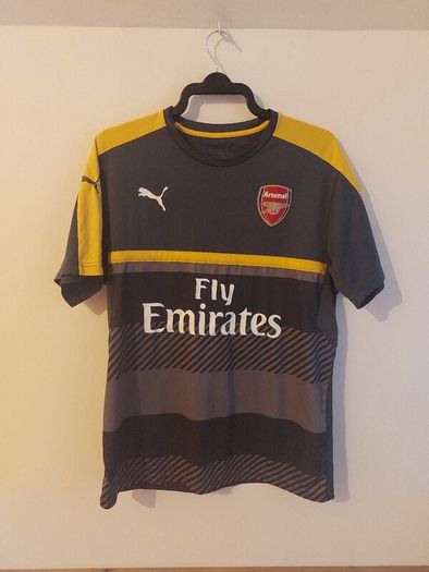 arsenal jersey