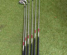 Wilson Staff D7 Irons 5 PW KBS