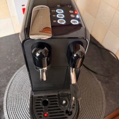 Sage Nespresso Creatista Uno Coffee Machine (Black)
