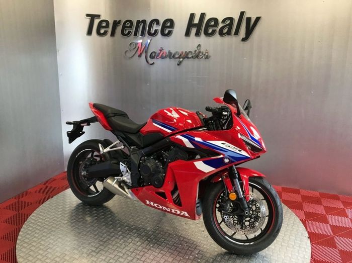 2026 Honda Cbr650r Non E-clutch