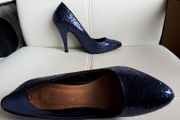 "Savida" High Heels  Size 5