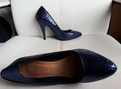 "Savida" High Heels  Size 5