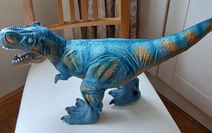 Dinosaur 10 euro more Dinosaurs on my site