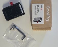 Smallrig Mini V Mount Battery plate with belt clip