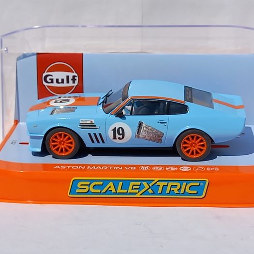 Scalextric Aston Martin V8 Gulf Slot Car (C4209 saloon classic touring gt)