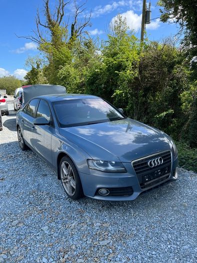 Breaking audi a4 b8 2.0tdi 2010 cagb llm lx5x