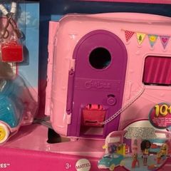 arbie Club Chelsea Camper Playset - Vehicle, Doll, Puppy & 10 Accessories