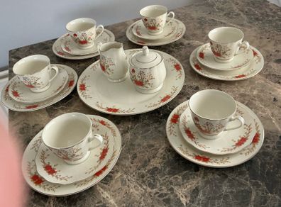 Bud let vintage 21 piece tea set