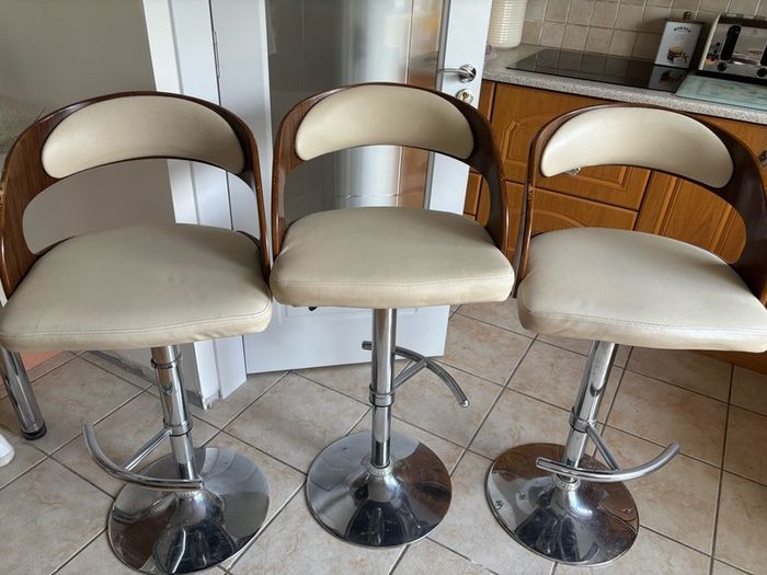 kitchen stools