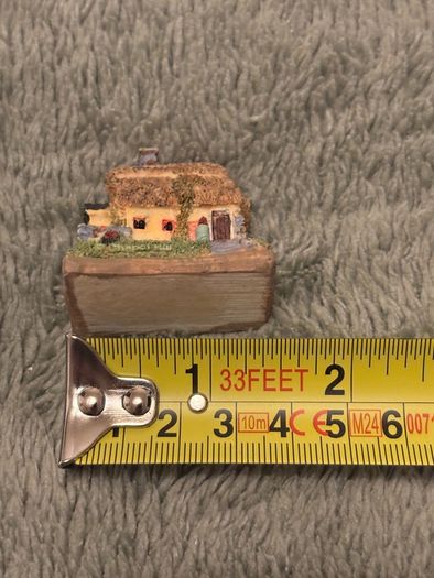 Small Shamrock shaped dish and miniature house decoration