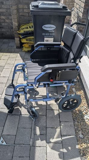 Folding wheelchair, excellent condition