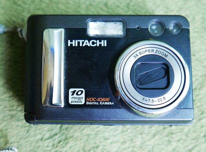 Hitachi Digital Camera HDC-1061E 10.0MP Tested