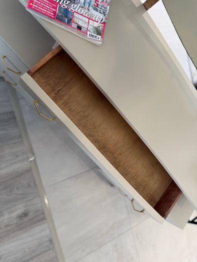 Vintage dressing table