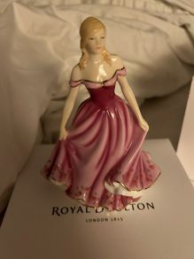 Royal Doulton figurine