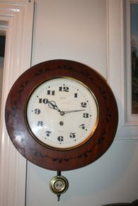 Vintage wall clock (in working order)