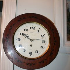 Vintage wall clock (in working order)