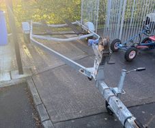 Boat trailer