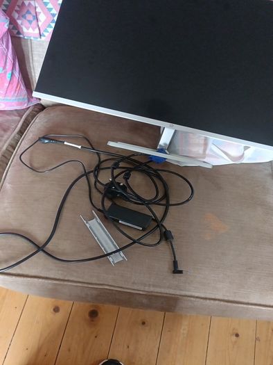 HP monitor in need of repair