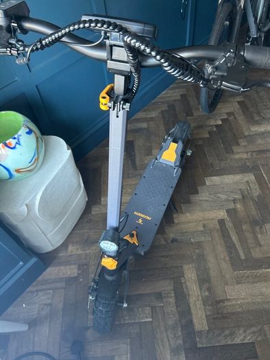 Kukirin e-scooter