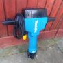 Makita Heavy Concrete Breaker Image 5
