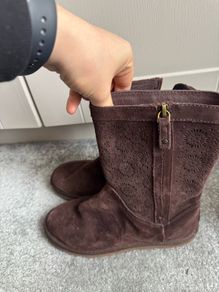 ladies Ugg boots