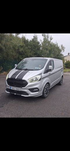 Ford transit custom sport