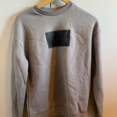 Calvin Klein Sweatshirt - Size XS