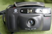Minolta Riva AF35 Vintage 35mm Film Camera with Case Tested