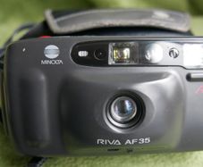 Minolta Riva AF35 Vintage 35mm Film Camera with Case Tested
