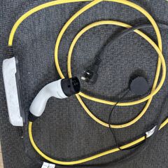 EV Charge Cable Plug in