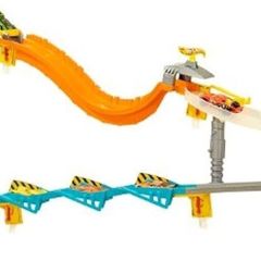 Hot Wheels Wall Tracks Drift Rally Spinout Track Set