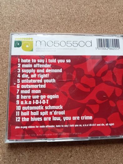 The Hives - Your New Favourite Band CD