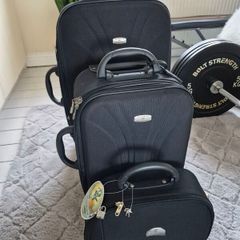 Suitcases matching set