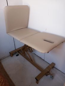Massage/beauty chair
