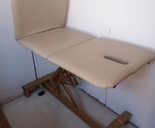 Massage/beauty chair