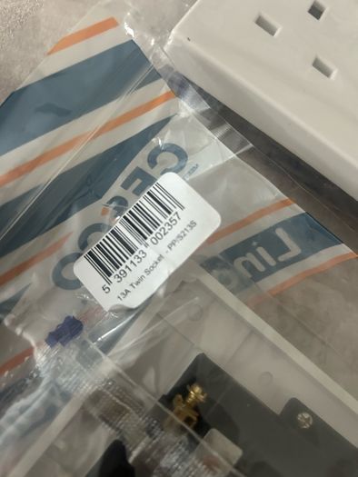 NEW Two Cesco Lincoln/Iona switched sockets