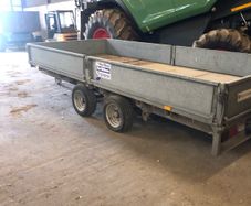 Twin wheel trailer