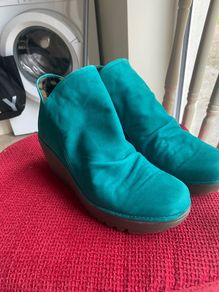 Fly Green boots