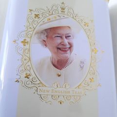 New in unopened box collectable Queen Elizabeth tea bags