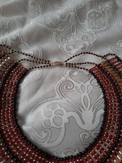 stunning beaded neck piece