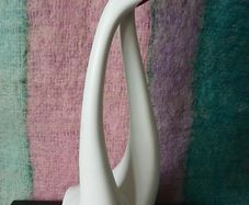Collectable figurines/ Sculpture of birds